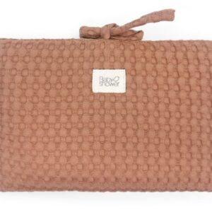 2000000132488-pochette-bebe-pour-couches-et-lingettes---gofre-cinnamon