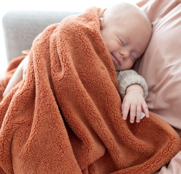 5420010715650-couverture-75x100cm-noisette-softy-tog-25