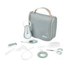 3384349203894-trousse-de-toilette-nomade-9-accessoires-vert-sauge