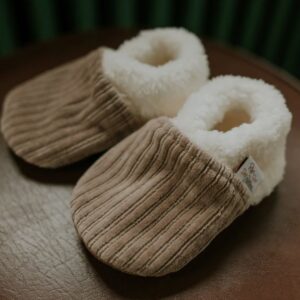3760367515230-chaussons-velours-taupe--taille-1-pointure-19-a-21