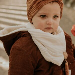 2000000126272-cache-cou-velours-ecru