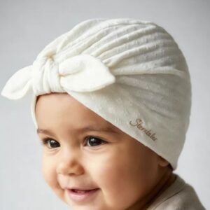 4066891312208-pe-26-bonnet-blanc-avec-noeud-45cm